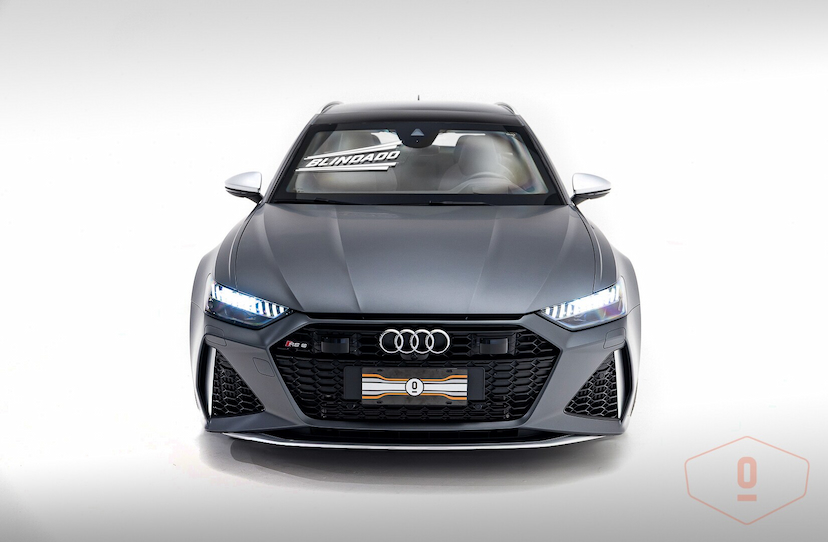 Foto do veículo AUDI RS6 AVANT 2023 10 KM 1.150.000,00