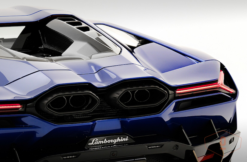 Foto do veículo LAMBORGHINI REVUELTO   2024 1.069 KM 7.900.000,00