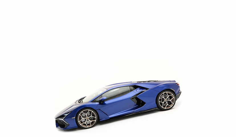Foto do veículo LAMBORGHINI REVUELTO   2024 1.069 KM 7.900.000,00