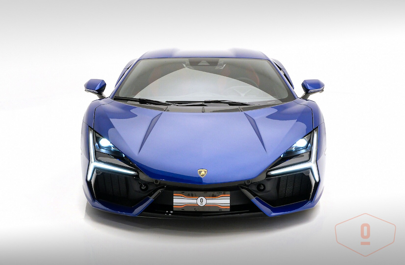 Foto do veículo LAMBORGHINI REVUELTO   2024 1.069 KM 7.900.000,00