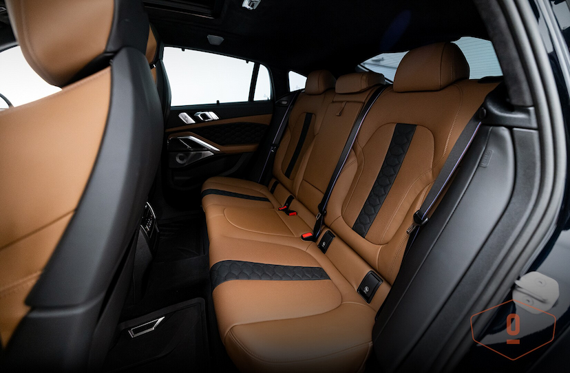Foto do veículo BMW X6 M COMPETITION 2024 5.552 KM 1.080.000,00