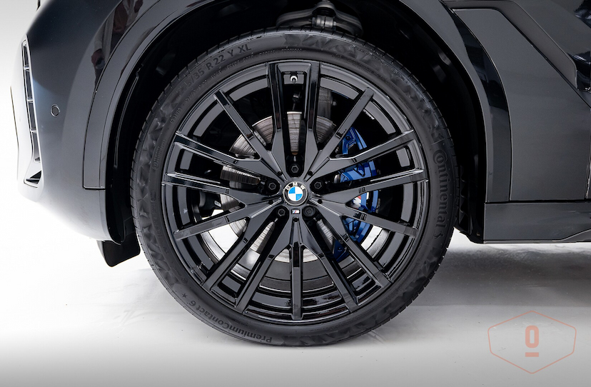 Foto do veículo BMW X6 M COMPETITION 2024 5.552 KM 1.080.000,00