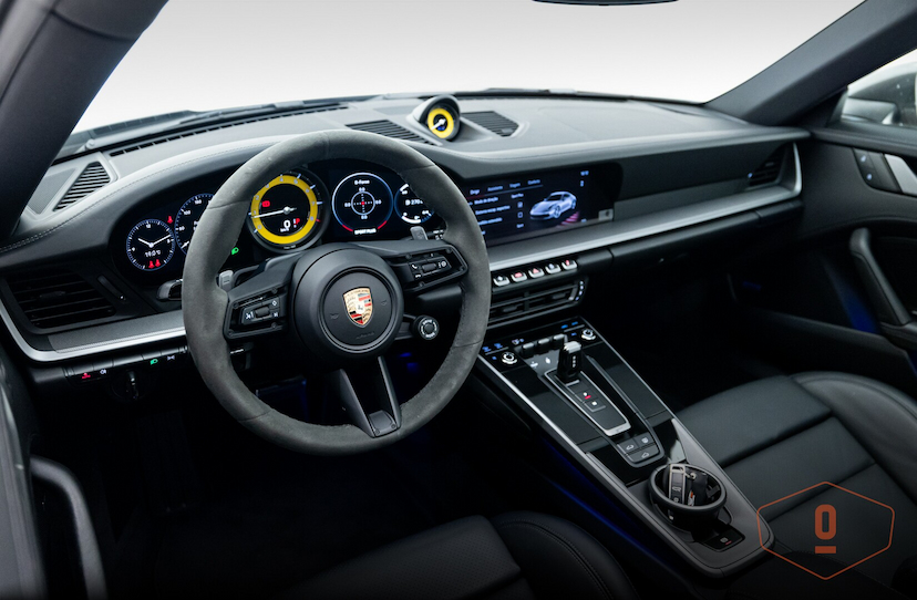 Foto do veículo PORSCHE 911 CARRERA 2024 2.096 KM 890.000,00