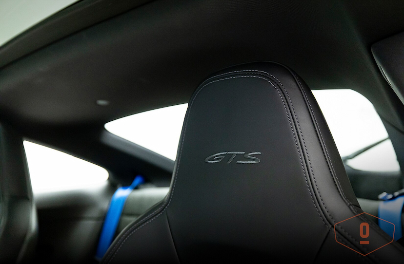Foto do veículo PORSCHE 911 CARRERA 4 GTS 2024 3.312 KM 1.180.000,00