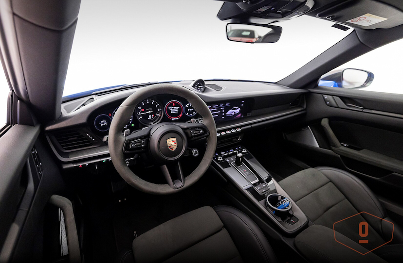 Foto do veículo PORSCHE 911 CARRERA 4 GTS 2024 3.312 KM 1.180.000,00