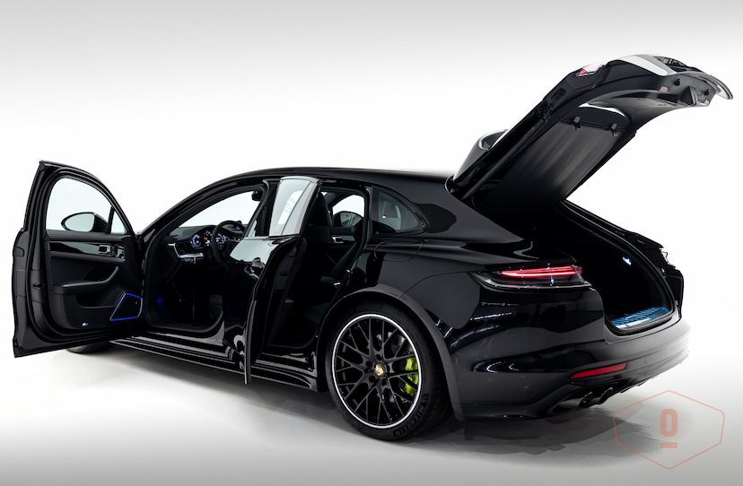 Foto do veículo PORSCHE PANAMERA 4 E-HYBRID SPORT TURISMO 2023 29.882 KM 650.000,00
