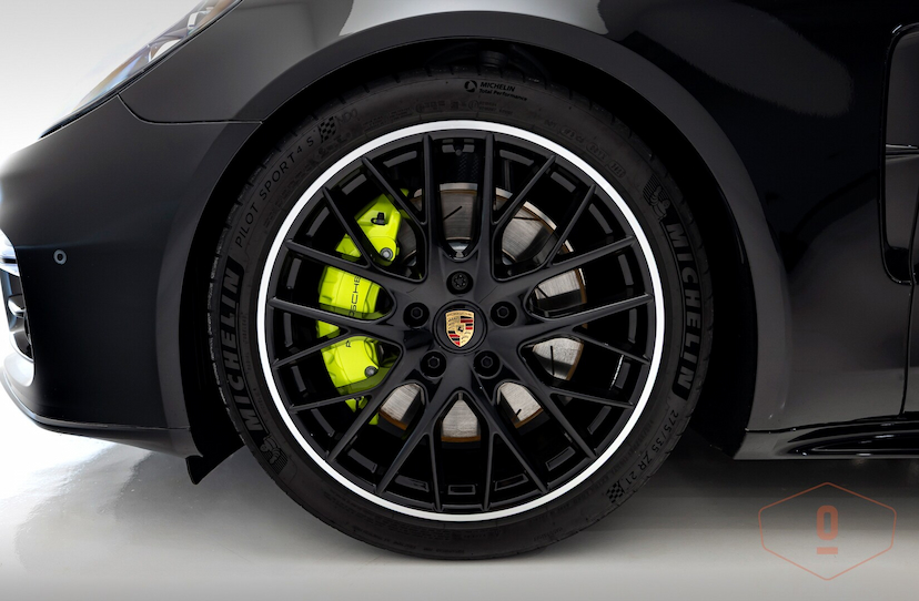 Foto do veículo PORSCHE PANAMERA 4 E-HYBRID SPORT TURISMO 2023 29.882 KM 650.000,00