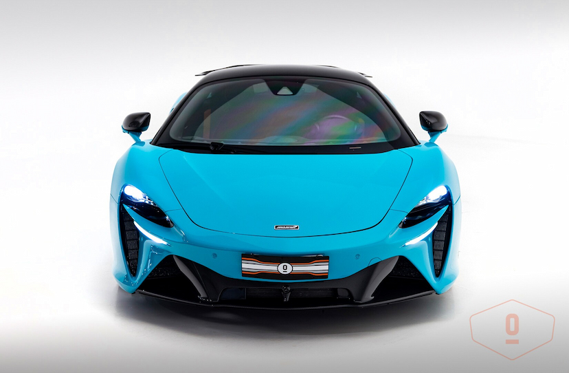 Foto do veículo MCLAREN ARTURA   2024 3.155 KM 2.590.000,00