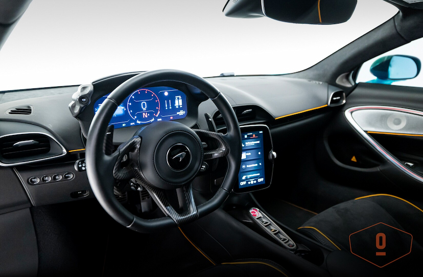 Foto do veículo MCLAREN ARTURA   2024 3.155 KM 2.590.000,00