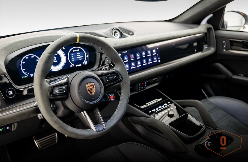 Foto do veículo PORSCHE CAYENNE TURBO GT 2024 5 KM 1.550.000,00
