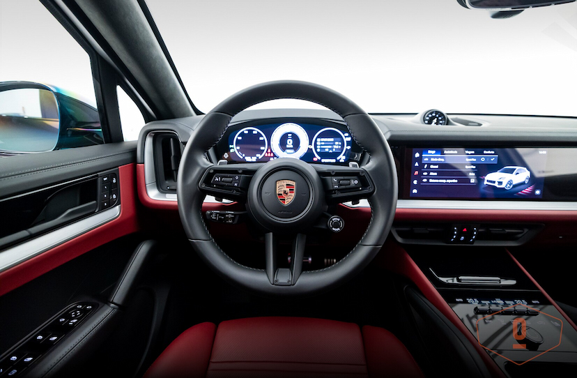 Foto do veículo PORSCHE CAYENNE TURBO E-HYBRID COUPÉ 2024 5 KM 1.550.000,00