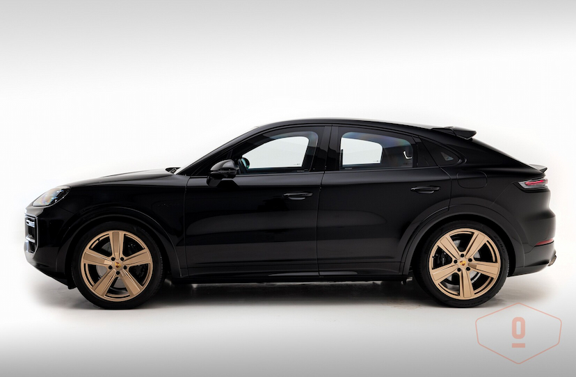 Foto do veículo PORSCHE CAYENNE TURBO E-HYBRID COUPÉ 2024 5 KM 1.550.000,00