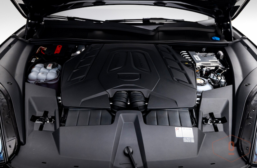 Foto do veículo PORSCHE CAYENNE TURBO E-HYBRID COUPÉ 2024 5 KM 1.550.000,00