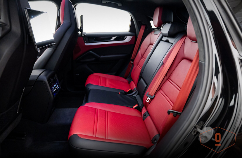Foto do veículo PORSCHE CAYENNE TURBO E-HYBRID COUPÉ 2024 5 KM 1.550.000,00