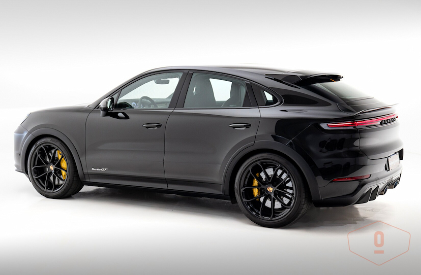 Foto do veículo PORSCHE CAYENNE TURBO GT 2024 7.088 KM 1.250.000,00