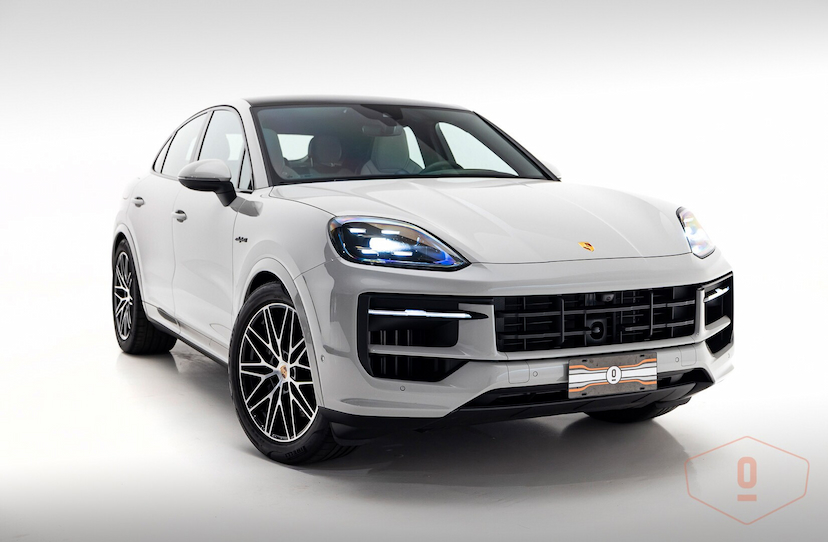 Foto do veículo PORSCHE CAYENNE E-HYBRID COUPÉ 2025 12.320 KM 890.000,00