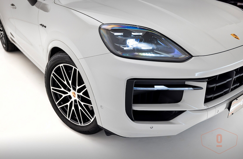 Foto do veículo PORSCHE CAYENNE E-HYBRID COUPÉ 2025 12.320 KM 890.000,00