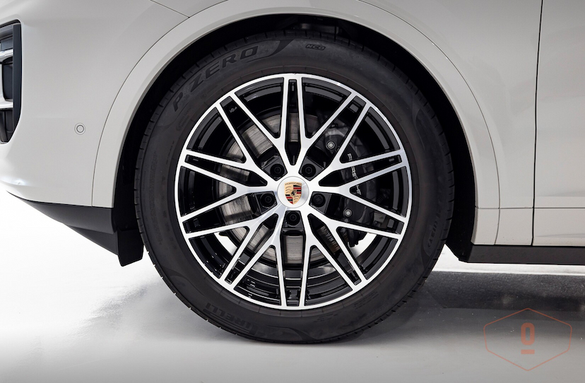 Foto do veículo PORSCHE CAYENNE E-HYBRID COUPÉ 2025 12.320 KM 890.000,00