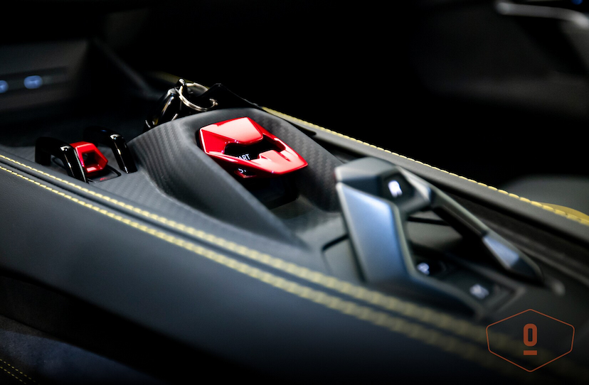 Foto do veículo LAMBORGHINI REVUELTO   2024 592 KM 7.600.000,00