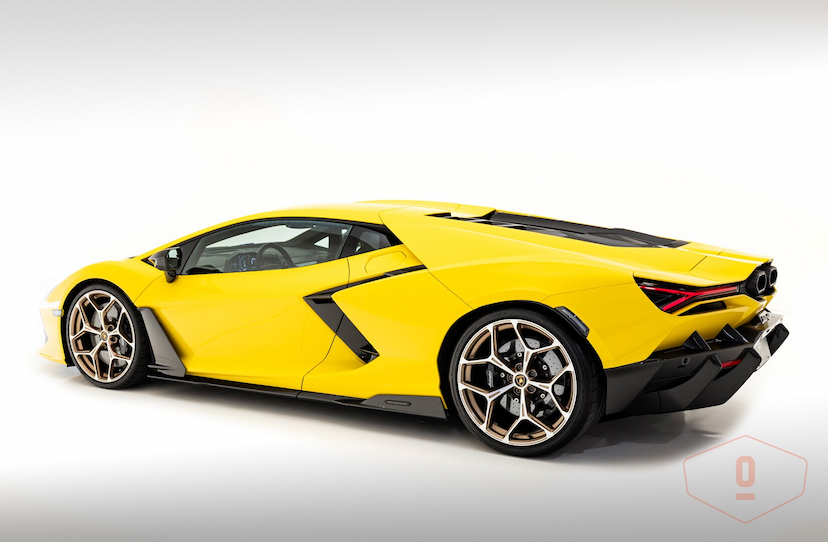 Foto do veículo LAMBORGHINI REVUELTO   2024 592 KM 7.600.000,00