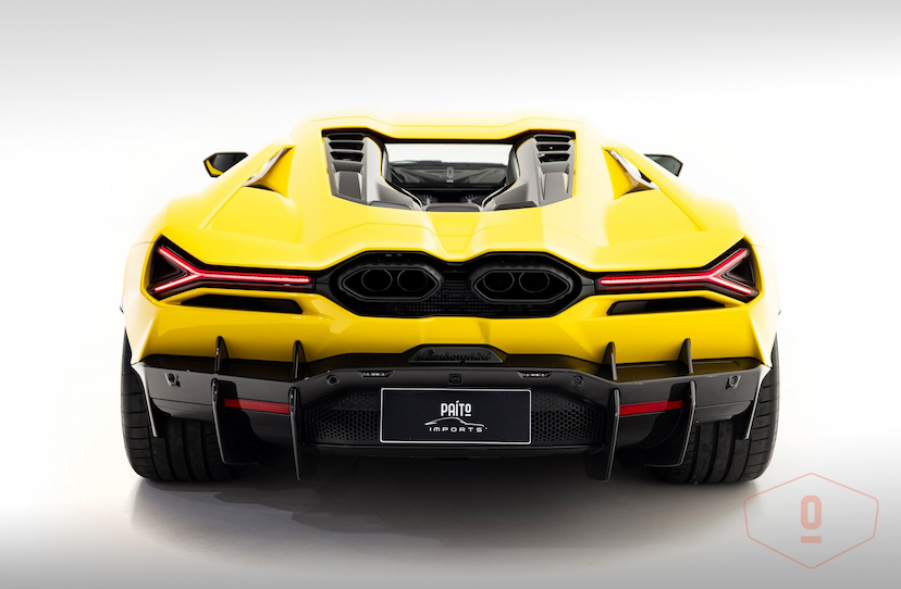 Foto do veículo LAMBORGHINI REVUELTO   2024 592 KM 7.600.000,00