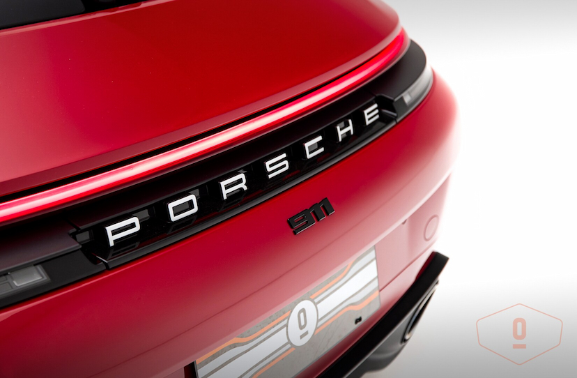 Foto do veículo PORSCHE 911 CARRERA CABRIOLET 2025 2.220 KM 1.250.000,00