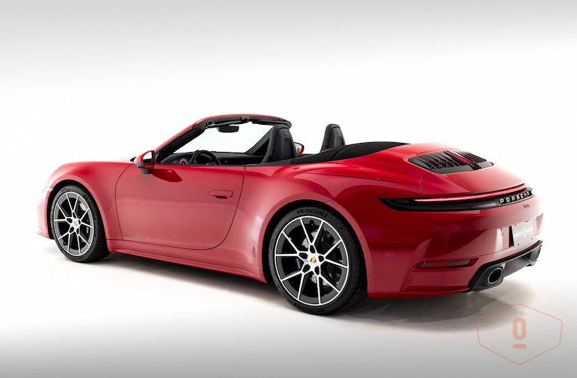 Foto do veículo PORSCHE 911 CARRERA CABRIOLET 2025 2.220 KM 1.250.000,00