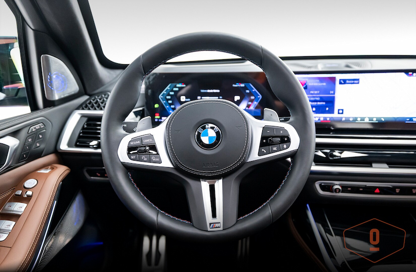 Foto do veículo BMW X7 M60I  2025 1.310 KM 1.250.000,00