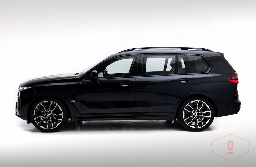 Foto do veículo BMW X7 M60I  2025 1.310 KM 1.250.000,00