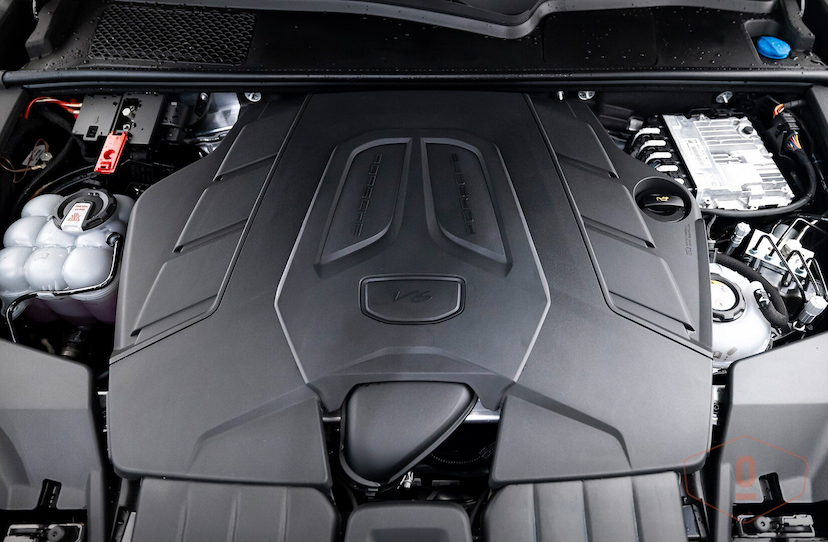 Foto do veículo PORSCHE CAYENNE E-HYBRID 2025 98 KM 970.000,00