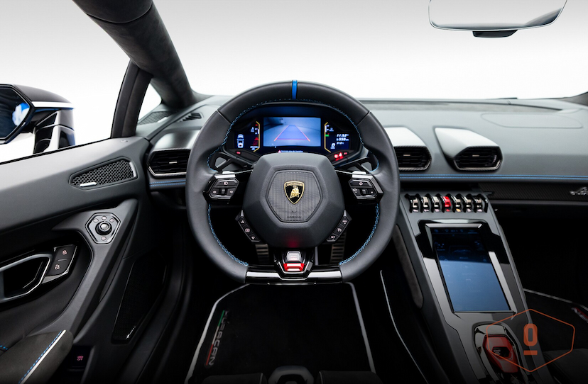 Foto do veículo LAMBORGHINI HURACÁN EVO SPYDER 60 ANOS 2024 1.650 KM 4.550.000,00