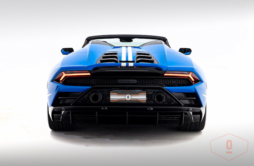 Foto do veículo LAMBORGHINI HURACÁN EVO SPYDER 60 ANOS 2024 1.650 KM 4.550.000,00
