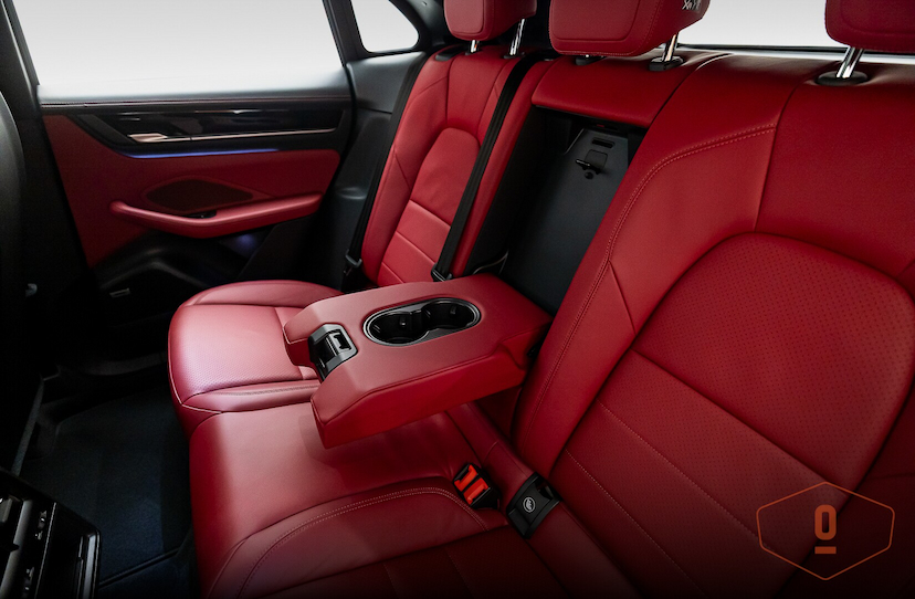 Foto do veículo PORSCHE MACAN 4 ELÉTRICO 2024 1.487 KM 700.000,00