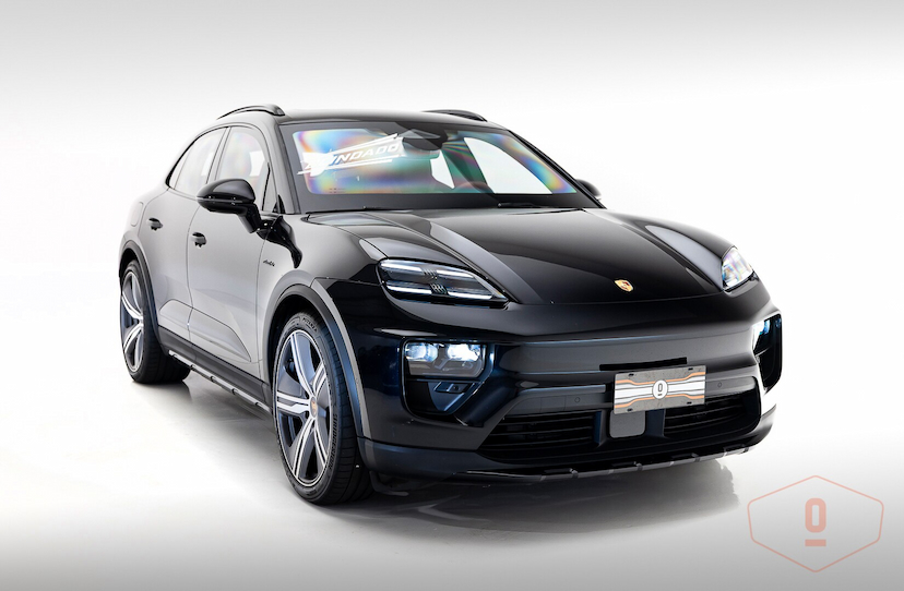 Foto do veículo PORSCHE MACAN 4 ELÉTRICO 2024 1.487 KM 700.000,00
