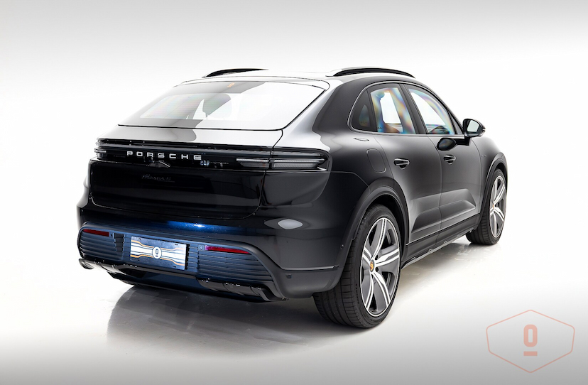 Foto do veículo PORSCHE MACAN 4 ELÉTRICO 2024 1.487 KM 700.000,00