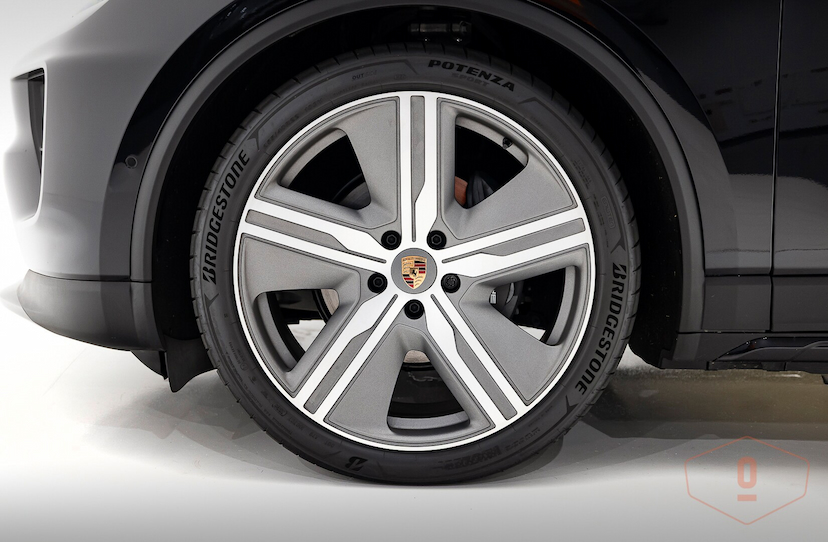 Foto do veículo PORSCHE MACAN 4 ELÉTRICO 2024 1.487 KM 700.000,00