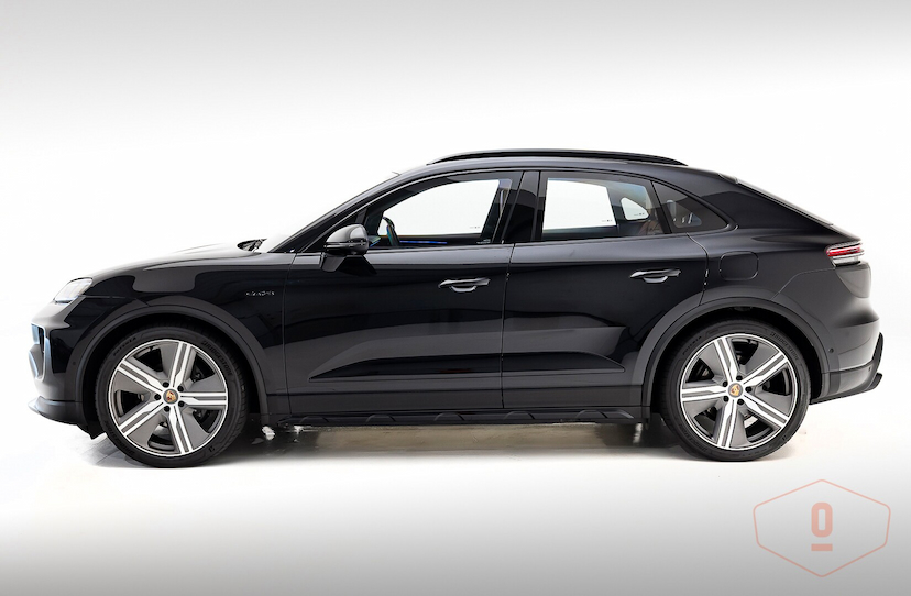 Foto do veículo PORSCHE MACAN 4 ELÉTRICO 2024 1.487 KM 700.000,00