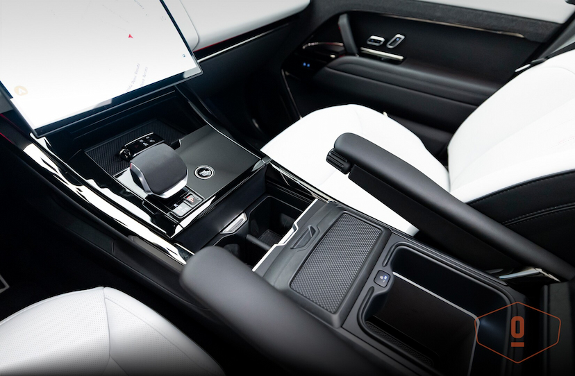 Foto do veículo LAND ROVER RANGE ROVER SPORT AUTOBIOGRAPHY PHEV P550E   2025 2.854 KM 1.100.000,00
