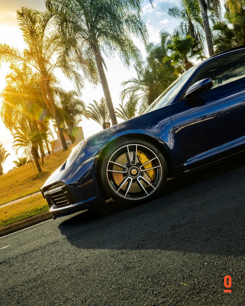 Foto do veículo PORSCHE 911 TURBO S  2024 4 KM 1.650.000,00