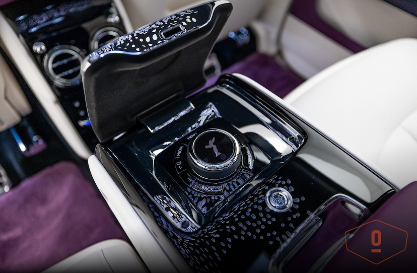 Foto do veículo ROLLS-ROYCE CULLINAN SPOFEC NOVITEC 2024 0 KM 8.200.000,00