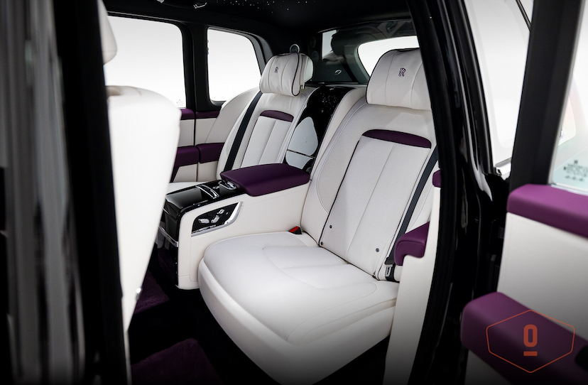 Foto do veículo ROLLS-ROYCE CULLINAN SPOFEC NOVITEC 2024 0 KM 8.200.000,00