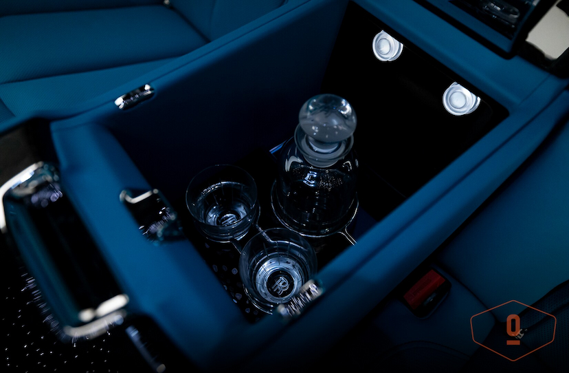 Foto do veículo ROLLS-ROYCE CULLINAN BLACK BADGE 2025 0 KM 8.900.000,00