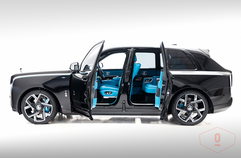 Foto do veículo ROLLS-ROYCE CULLINAN BLACK BADGE 2025 0 KM 8.900.000,00