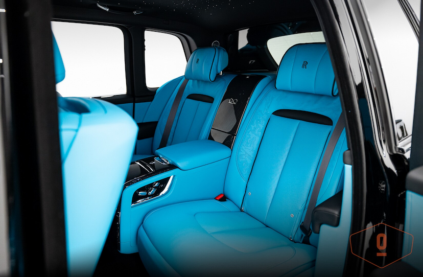 Foto do veículo ROLLS-ROYCE CULLINAN BLACK BADGE 2025 0 KM 8.900.000,00