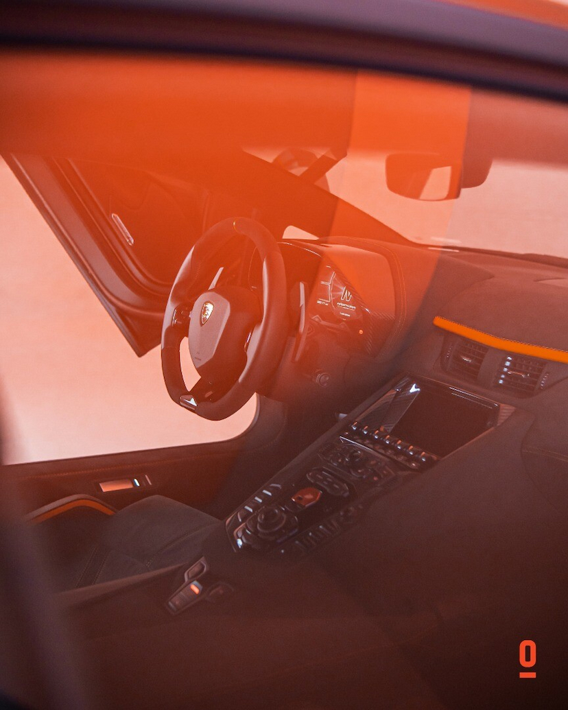 Foto do veículo LAMBORGHINI AVENTADOR ULTIMAE 2022 116 KM 9.200.000,00