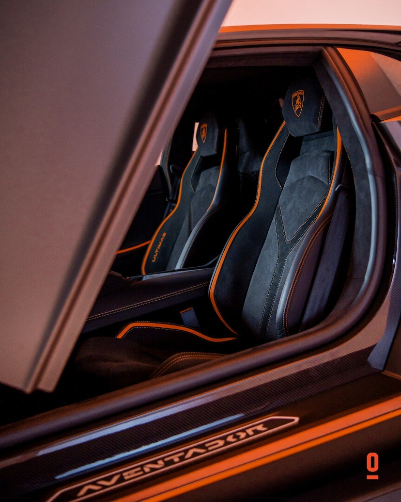 Foto do veículo LAMBORGHINI AVENTADOR ULTIMAE 2022 116 KM 9.200.000,00