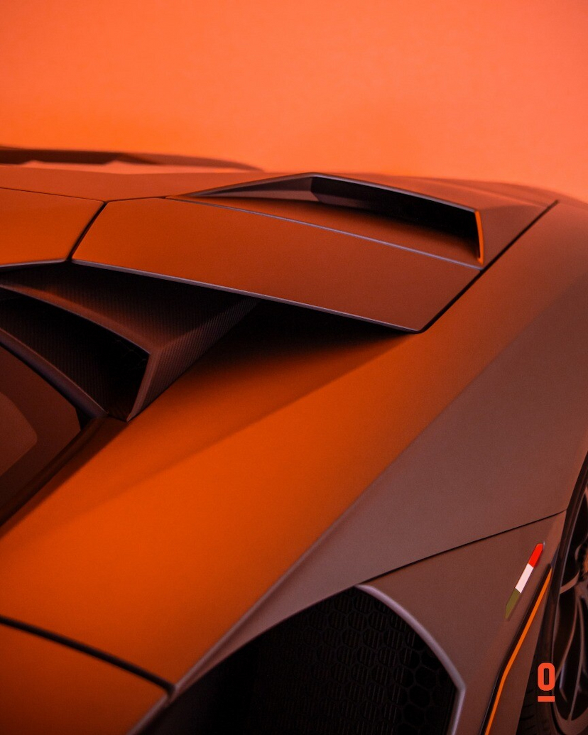 Foto do veículo LAMBORGHINI AVENTADOR ULTIMAE 2022 116 KM 9.200.000,00
