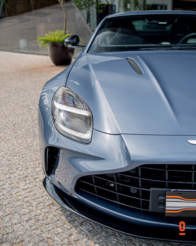 Foto do veículo ASTON MARTIN VANTAGE COUPÉ 2025 801 KM 2.550.000,00