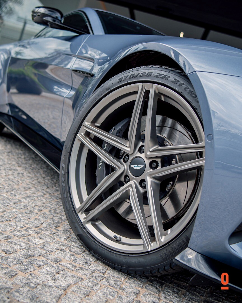 Foto do veículo ASTON MARTIN VANTAGE COUPÉ 2025 801 KM 2.550.000,00