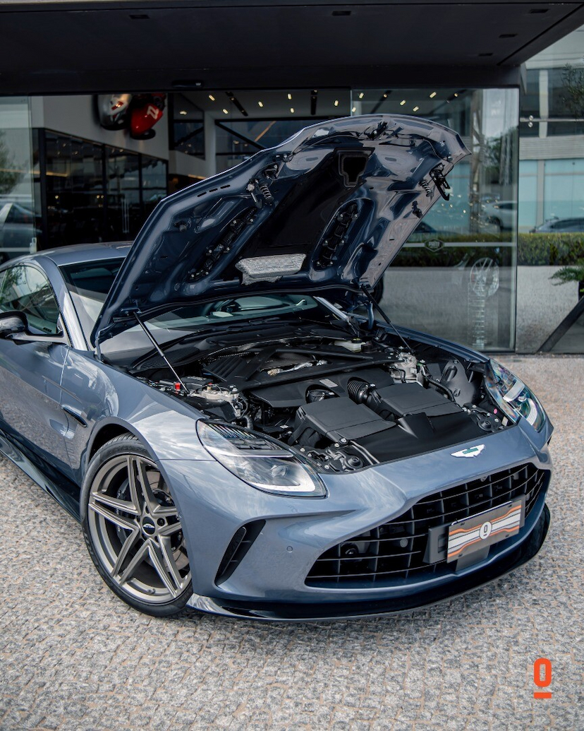Foto do veículo ASTON MARTIN VANTAGE COUPÉ 2025 801 KM 2.550.000,00